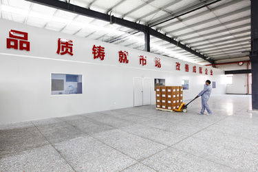 Zhuzhou Hansen Chemicals Co.,Ltd linea di produzione in fabbrica